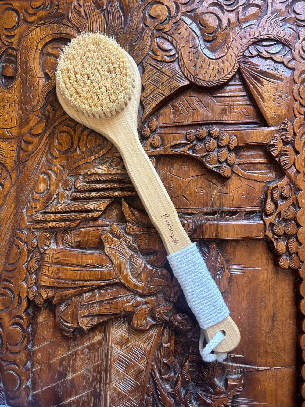 NWOT bamboo dry brush
